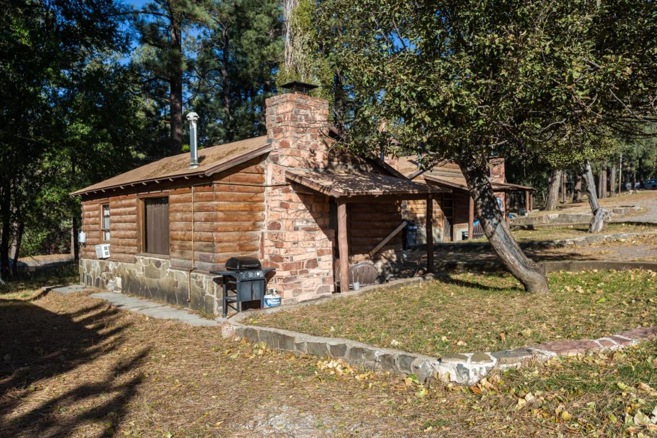Cozy Cabin, 2 Bedrooms, Fireplace, Midtown, Sleeps 5 Ruidoso Exterior foto